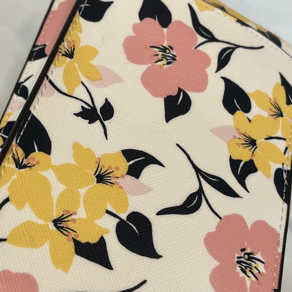 Kate Spade New York Staci North South Flap Phone Crossbody - Picture 4 of 10